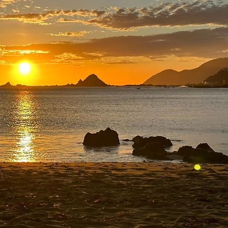 Вілла Stunning Views Ocean-Front Веллінгтон Екстер'єр фото